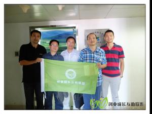 完美服务体现渠道价值-学院南路组渠道科技亲走访