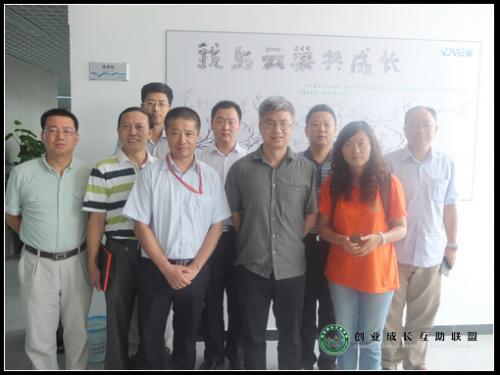 桌面云产品提升与营销-云巢公司亲走访