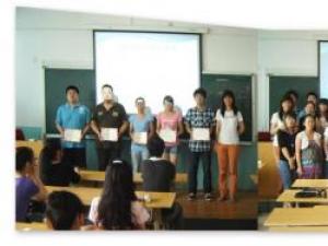 盟友森纵教育举行2011年实训奖学金颁奖活动