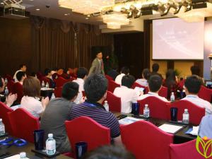 CDS协办电信推介会  企业热议绿色数据中心
